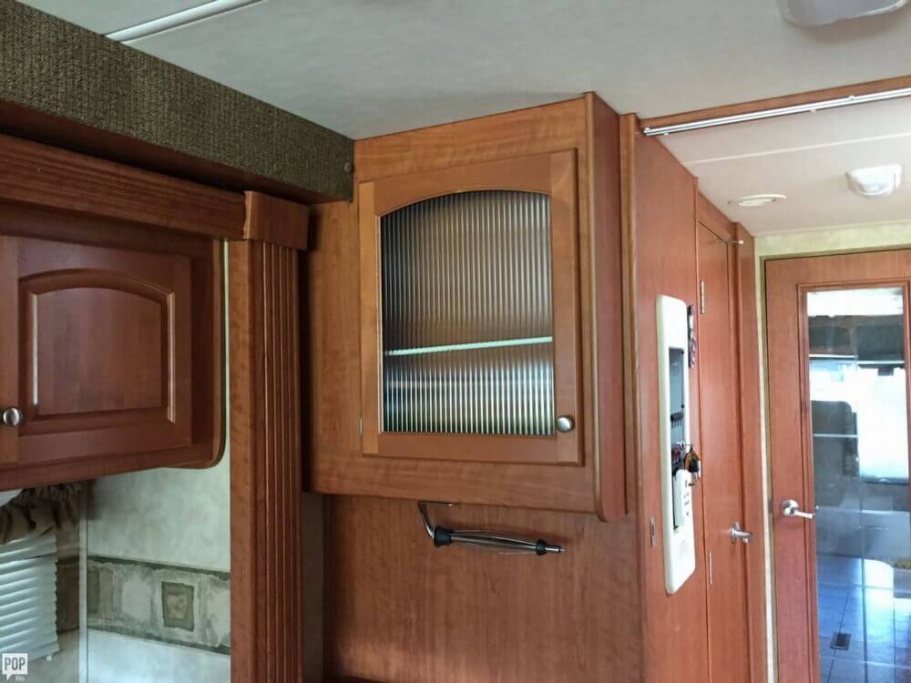 CANCELED Intruder Class A RV in Zephyrhills, FL 103887