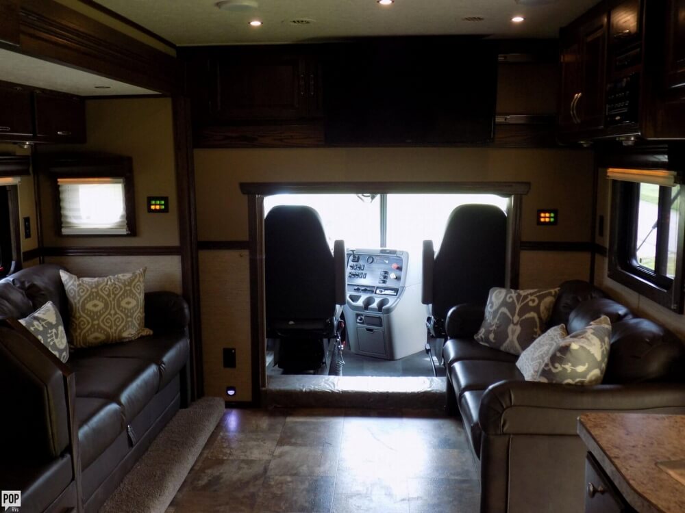 Sold Show Hauler 40 Semi Conversion Rv In Middletown Oh 143292