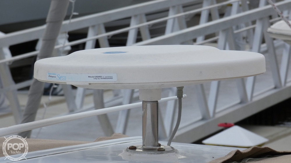 CANCELED: Rinker 340 Fiesta Vee boat in Daytona Beach,, FL | 198970